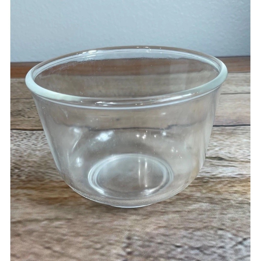 Sunbeam/Oster  Regency # 7 Replacement Small‎ Glass Mixing Bowl